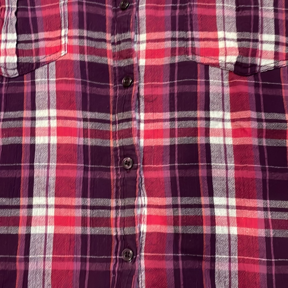 Women’s St John’s Bay Long Sleeve Plaid button down shirt 1X - Picture 2 of 5